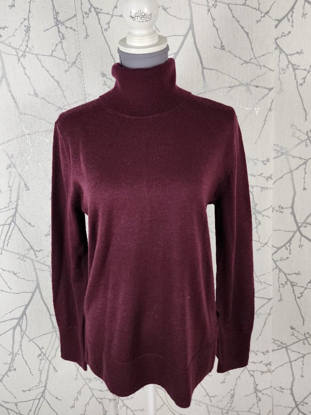 Banana Republic Burgundy 100% Merino Wool Turtle Neck Sweater